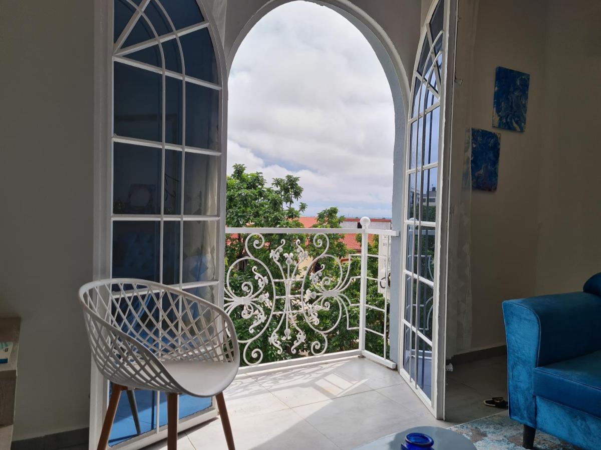 Dolce Vita Palacio دوالا المظهر الخارجي الصورة
